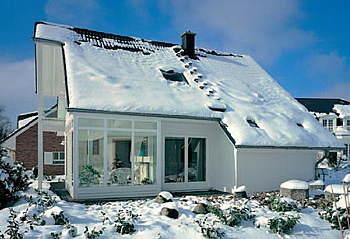 Einfamilienhaus im Winter